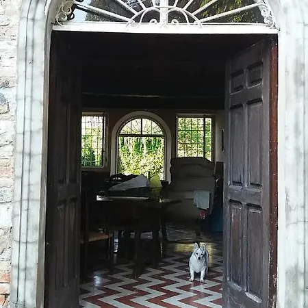 Relaxing Retreat In Rural Italy B&;b